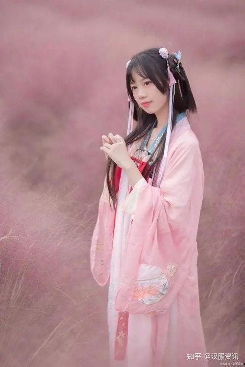 汉服美女吃瓜视频大全免费观看,免费观看视频大全集锦